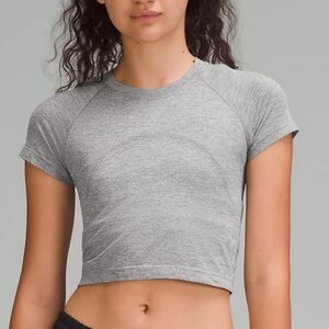 Lululemon Swiftly Tech Cropped Length 2.0 (Grey)